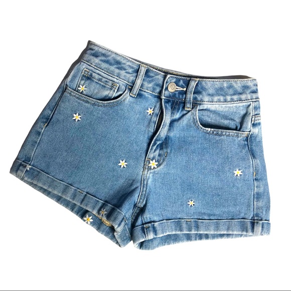 PACSUN Embroidered flowers denim shorts - Picture 5 of 9